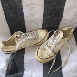 CONVERSE - ALL STAR CHUCK TAYLOR lowtop off white / cream /nude canvas sz M5 W7